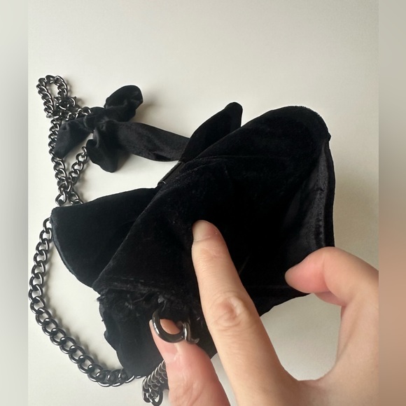 Nine West - Picture 5 of 8